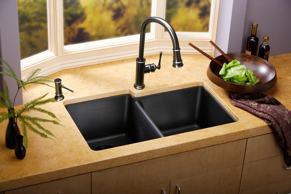 Elkay Explore Single Hole Kitchen Faucet with Pull-down Spray and Forward  Only Lever Handle, Lustrous Steel 並行輸入品 キッチン