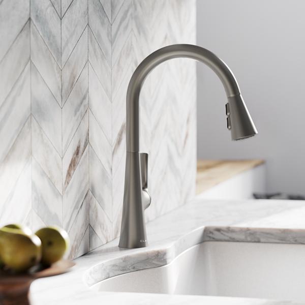 Elkay Explore Single Hole Kitchen Faucet with Pull-down Spray and Forward  Only Lever Handle, Lustrous Steel 並行輸入品 キッチン